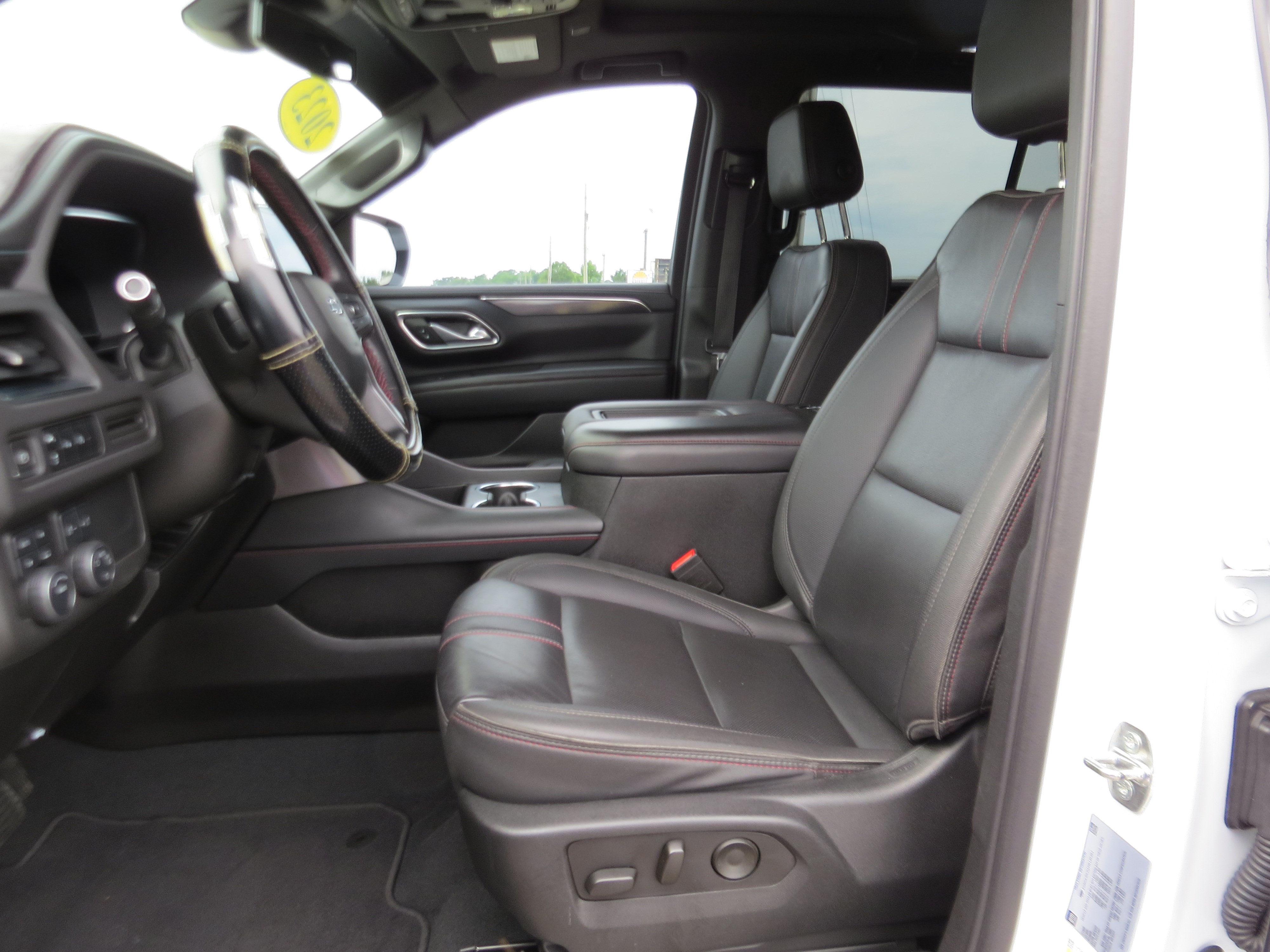 Used 2023 Chevrolet Tahoe RST AWD/4WD image 24