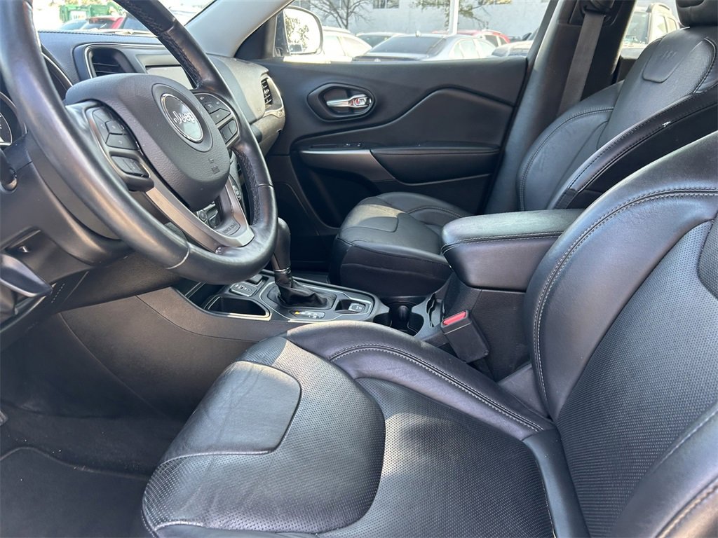 Used 2021 Jeep Cherokee Latitude Lux image 11