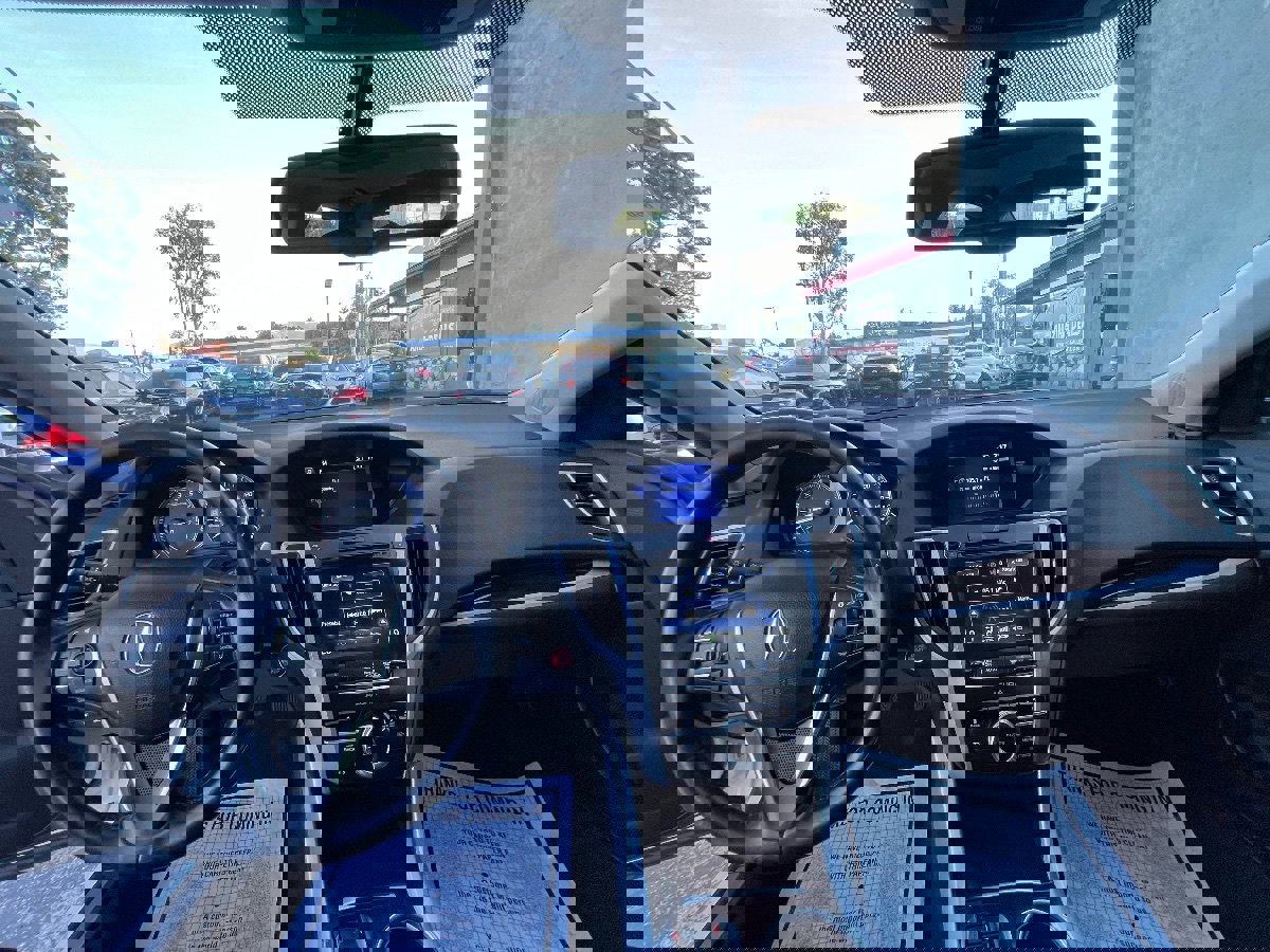 Used 2017 Acura TLX V6 image 9