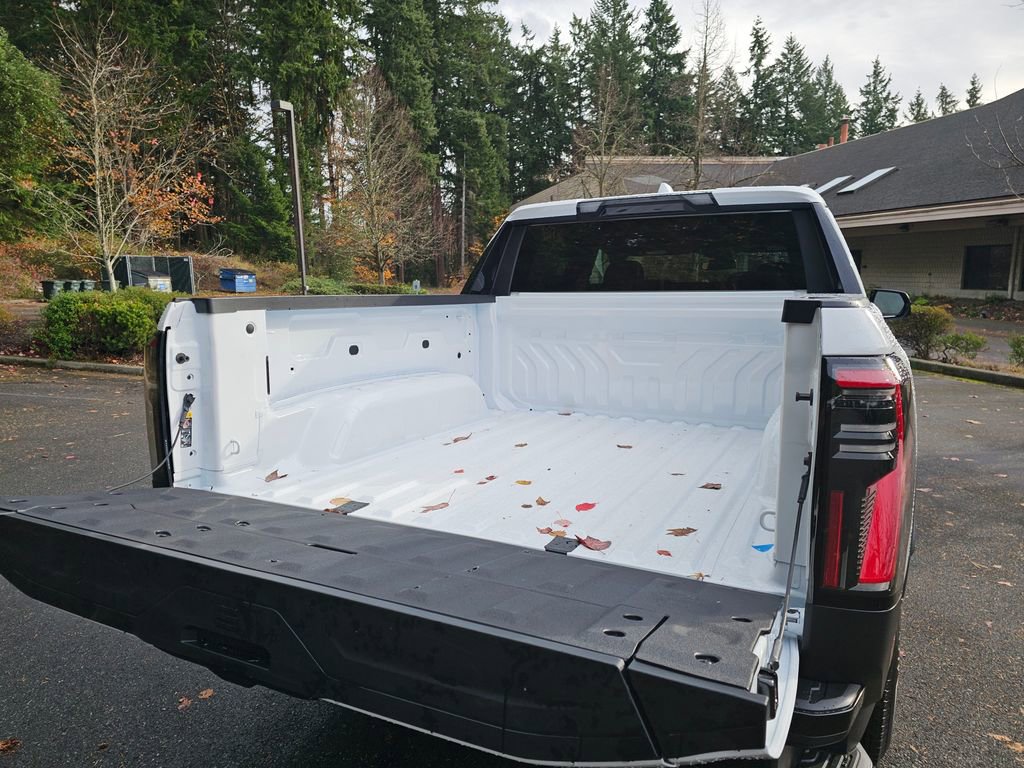 New 2026 GMC Sierra EV Elevation image 17