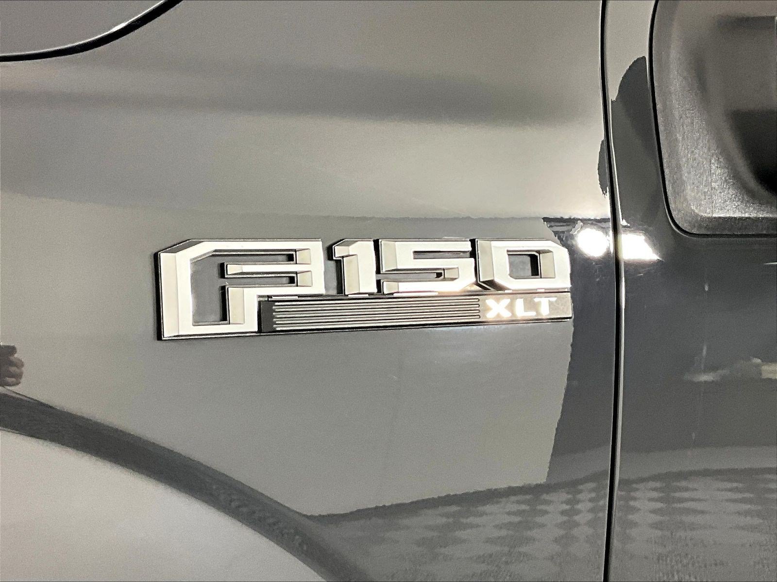 Used 2016 Ford F150 XLT w/ Equipment Group 302A Luxury AWD/4WD image 25