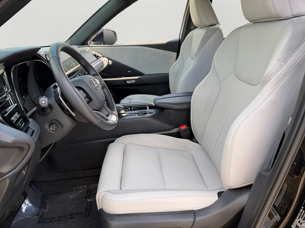 Certified 2026 Lexus TX 350 AWD w/ Technology Package image 17