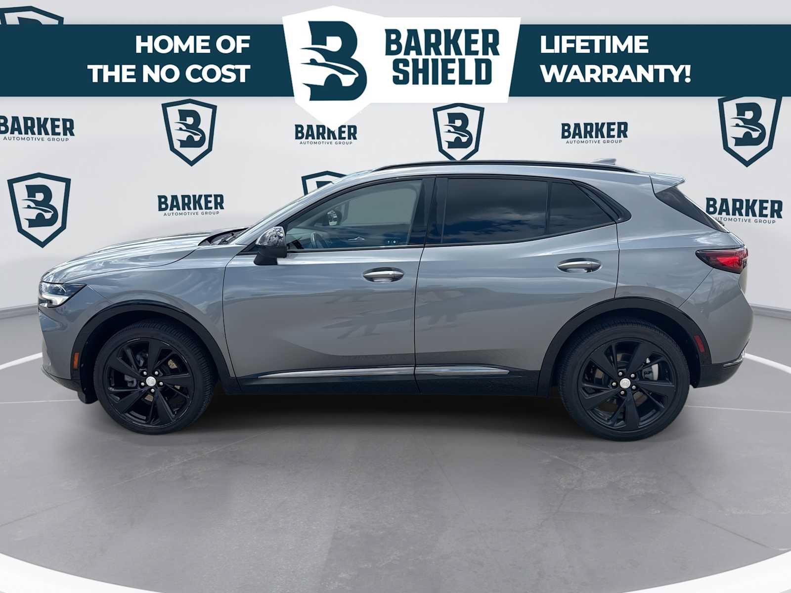 Used 2021 Buick Envision Essence w/ Sport Touring Package FWD image 6