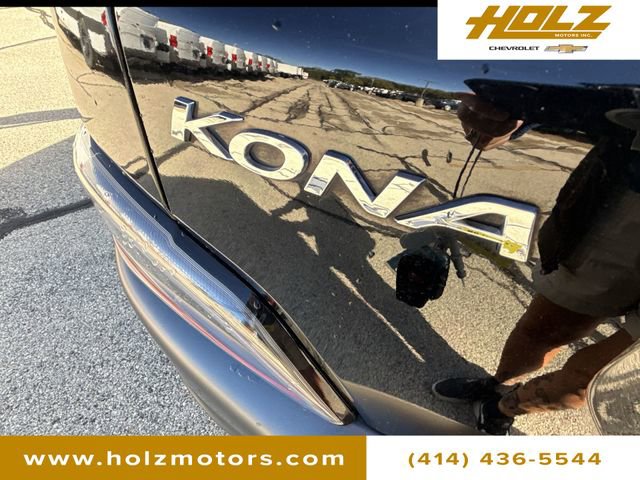 Used 2023 Hyundai Kona Limited w/ Cargo Package image 33