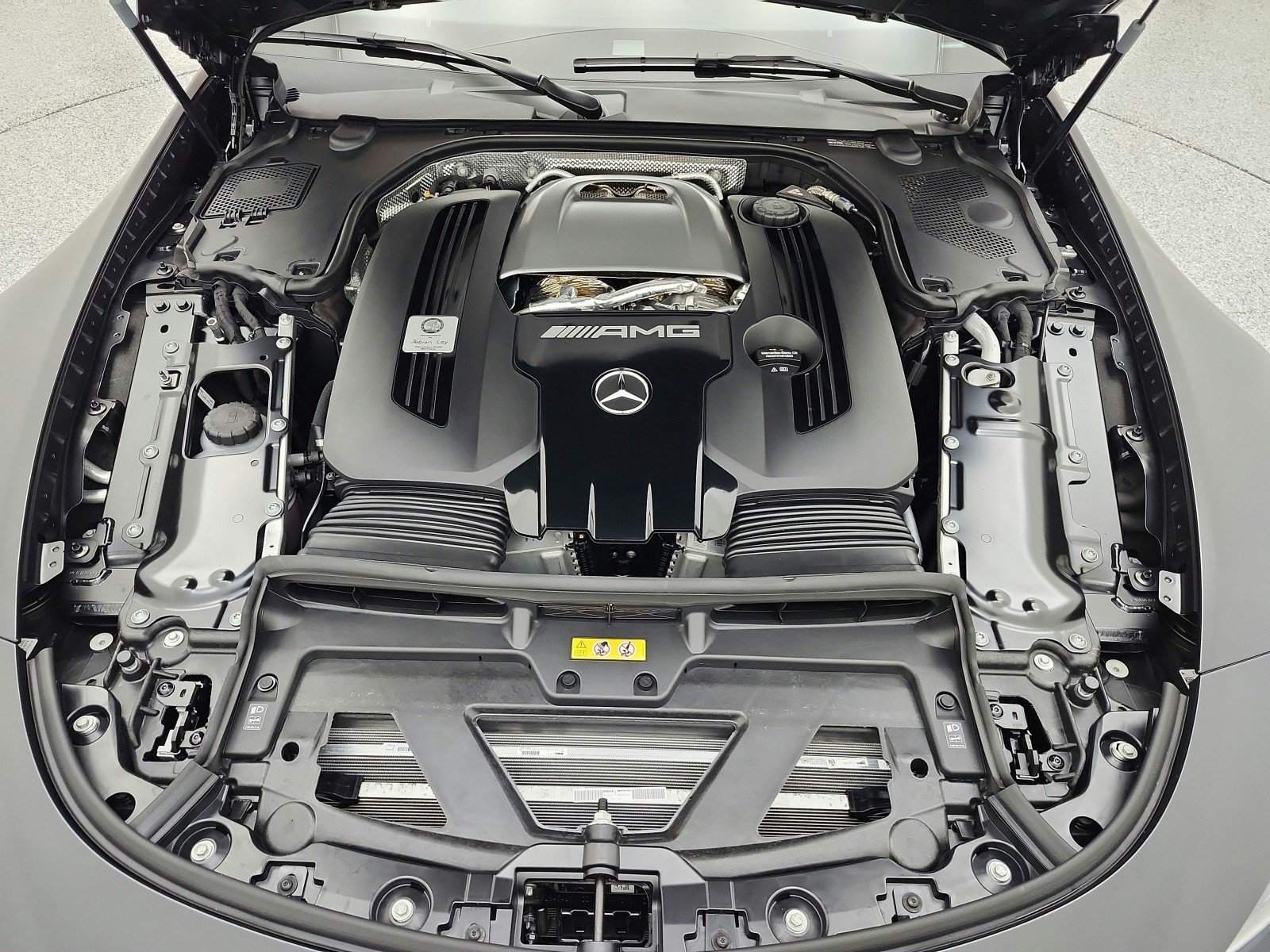 New 2026 Mercedes-Benz SL 63 AMG S e Performance 4MATIC image 12