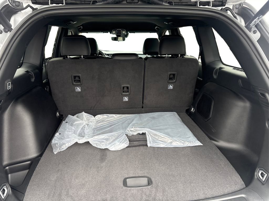 New 2026 Jeep Grand Cherokee Limited image 11