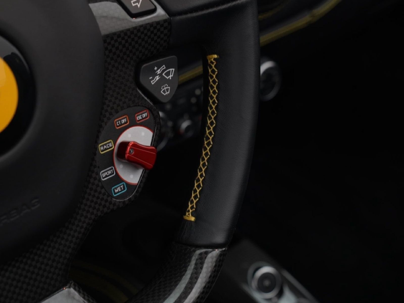 Used 2018 Ferrari 488 Spider RWD image 17