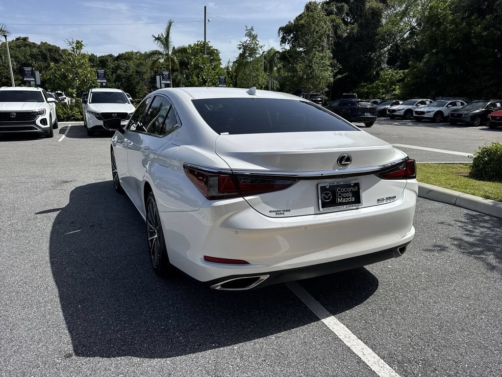 Used 2025 Lexus ES 350 w/ Premium Package FWD image 13