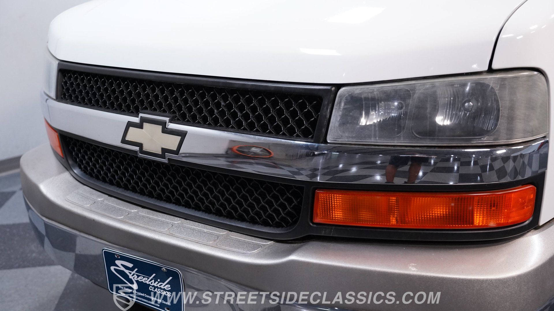 Used 2007 Chevrolet Express 1500 w/ Preferred Equipment Group RWD image 18