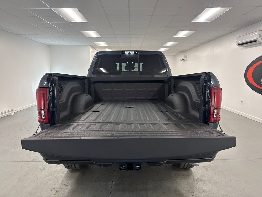 New 2026 RAM 2500 Laramie w/ Night Edition AWD/4WD image 8