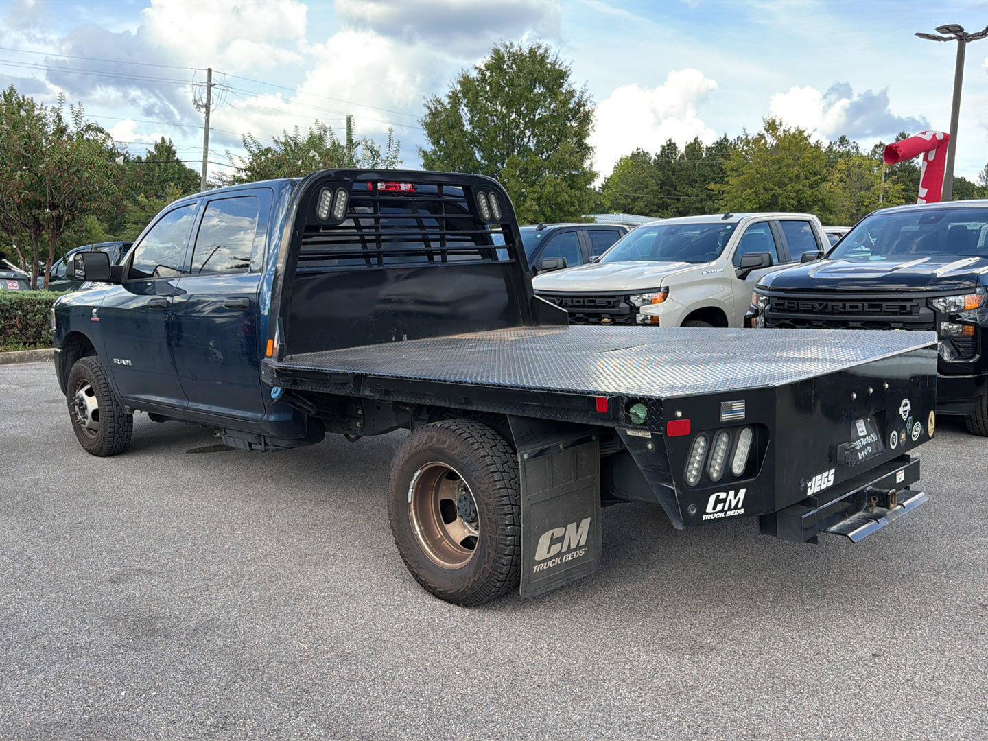 Used 2022 RAM 3500 Tradesman w/ Safety Group AWD/4WD image 2