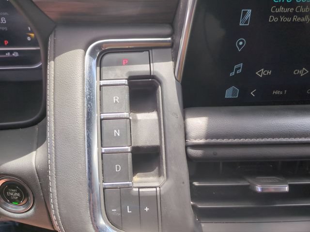 Used 2023 Chevrolet Suburban Z71 w/ Max Trailering Package AWD/4WD image 18