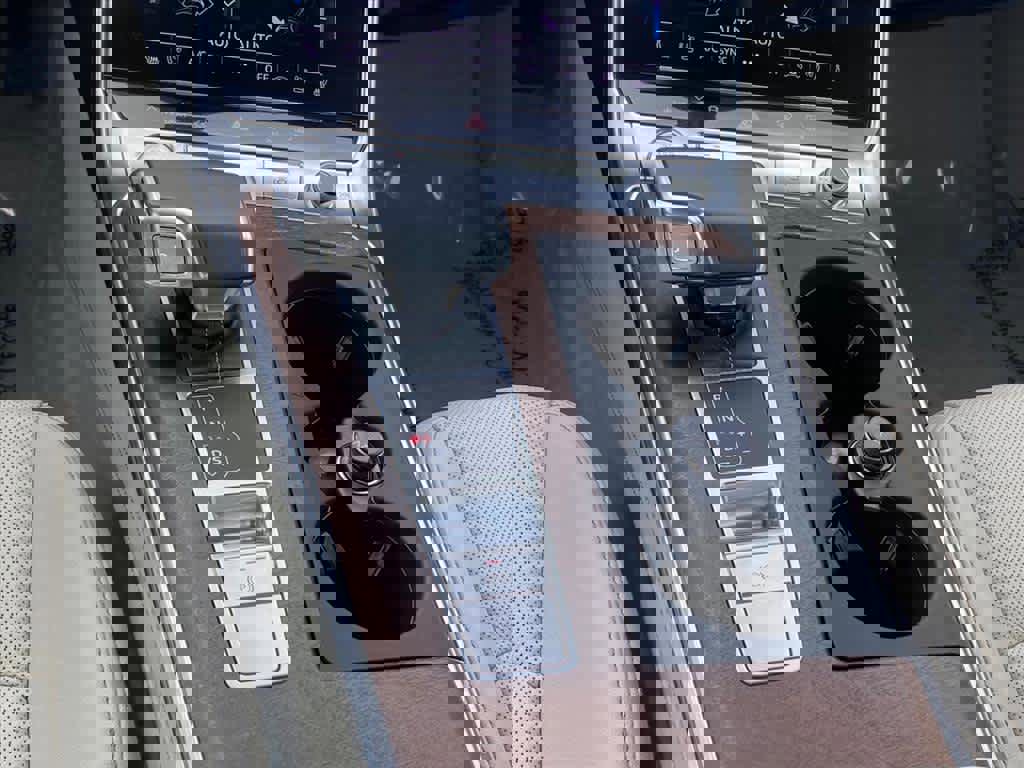 Used 2020 Audi A6 2.0T Prestige image 12