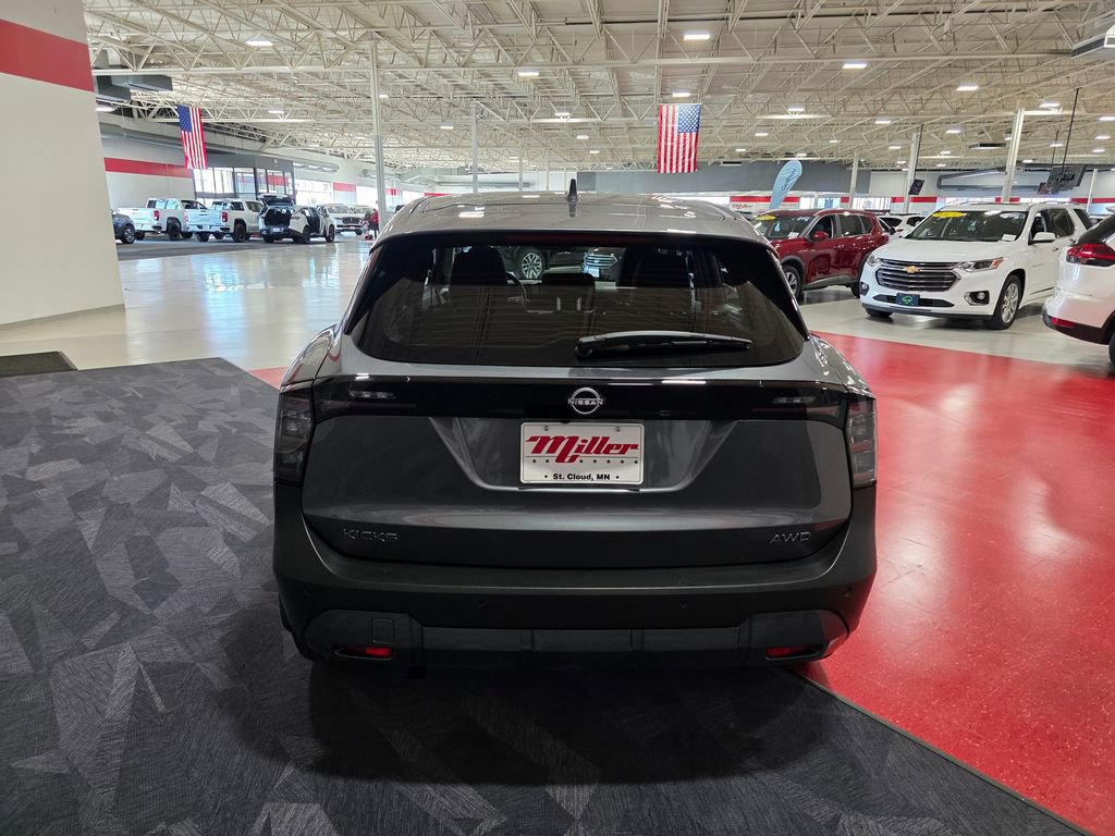 Used 2025 Nissan Kicks S AWD/4WD image 4