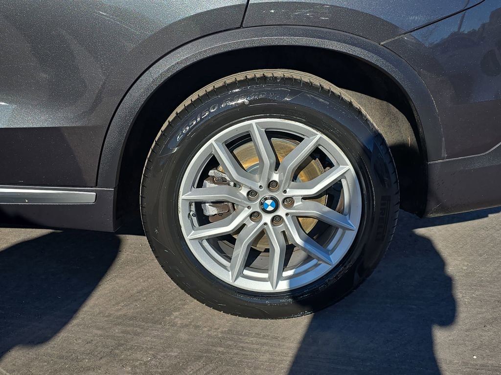 Used 2023 BMW X5 xDrive40i w/ Premium Package image 37