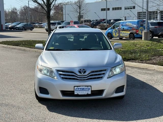 Used 2011 Toyota Camry LE image 2