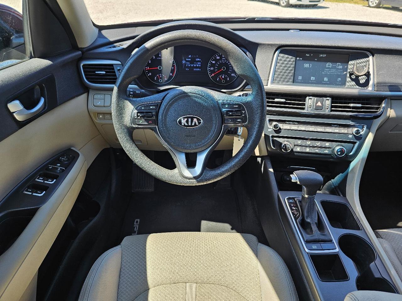Used 2018 Kia Optima LX w/ Convenience Package FWD image 39