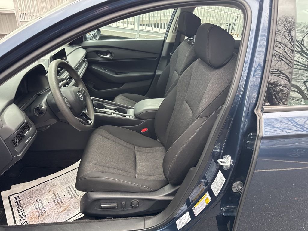 Used 2024 Honda Accord EX image 15