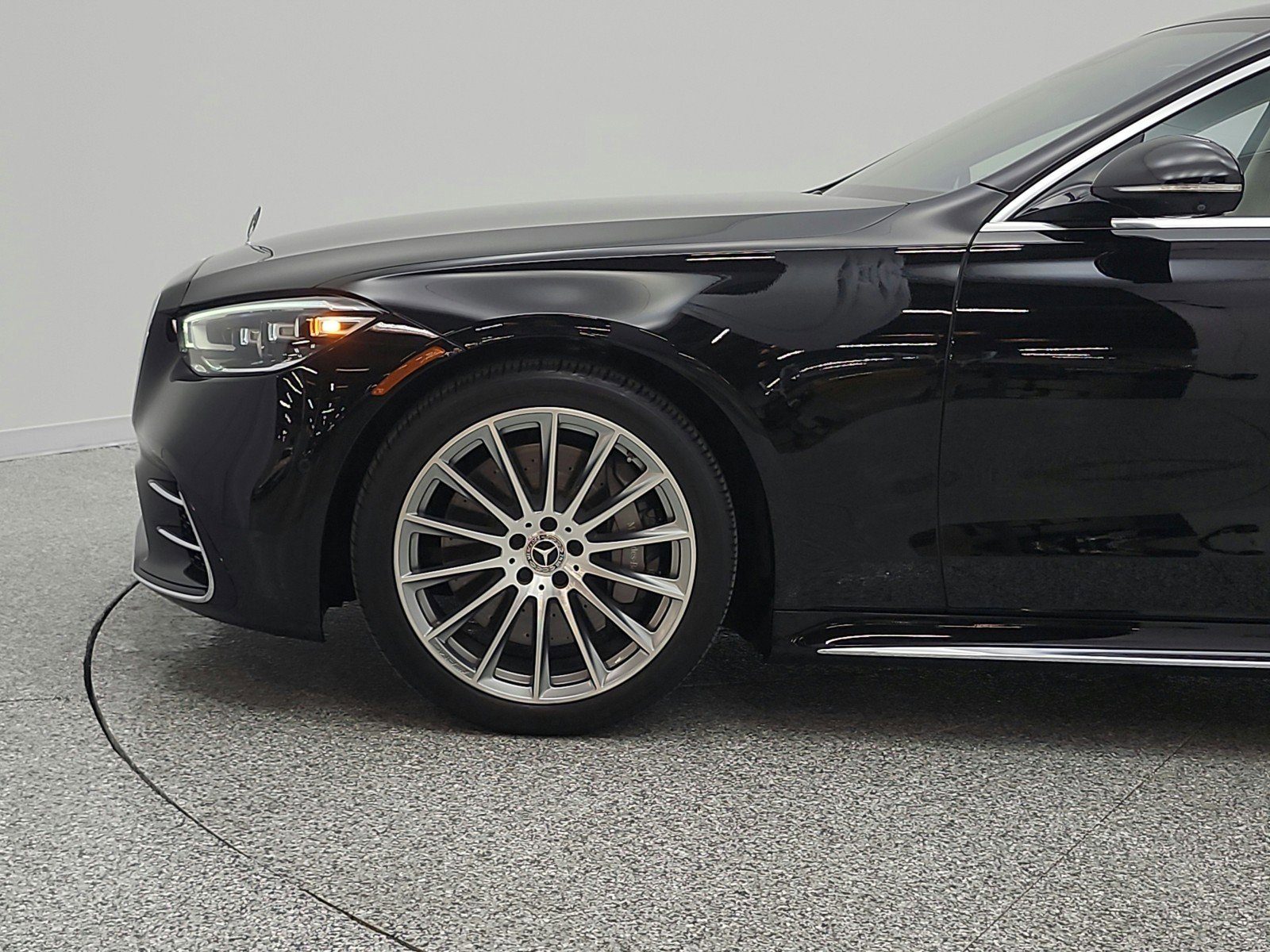 Certified 2023 Mercedes-Benz S 500 4MATIC image 25