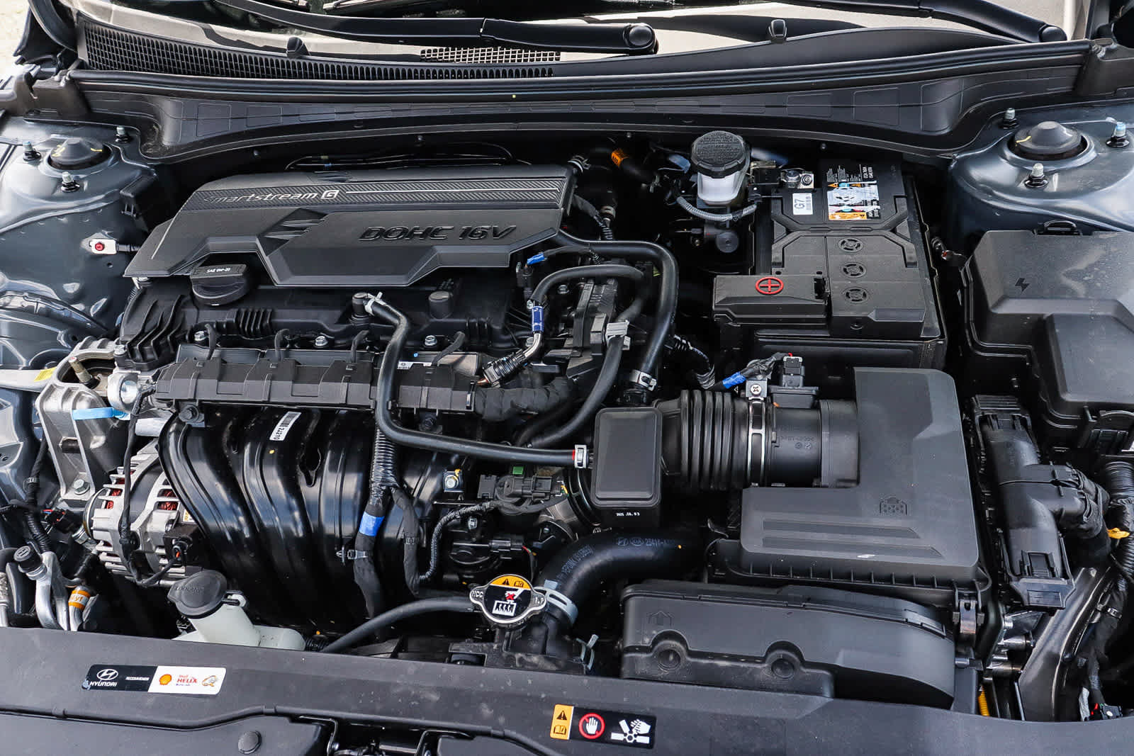 Used 2025 Hyundai Elantra SE w/ Cargo Package FWD image 34