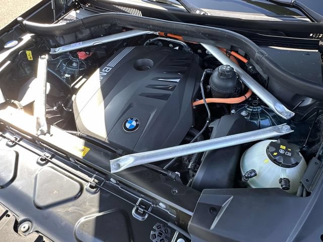 Certified 2024 BMW X5 xDrive50e w/ Climate Comfort Package AWD/4WD image 16