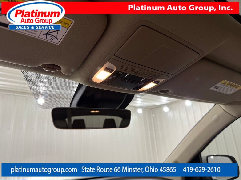Used 2020 Acura MDX FWD image 23