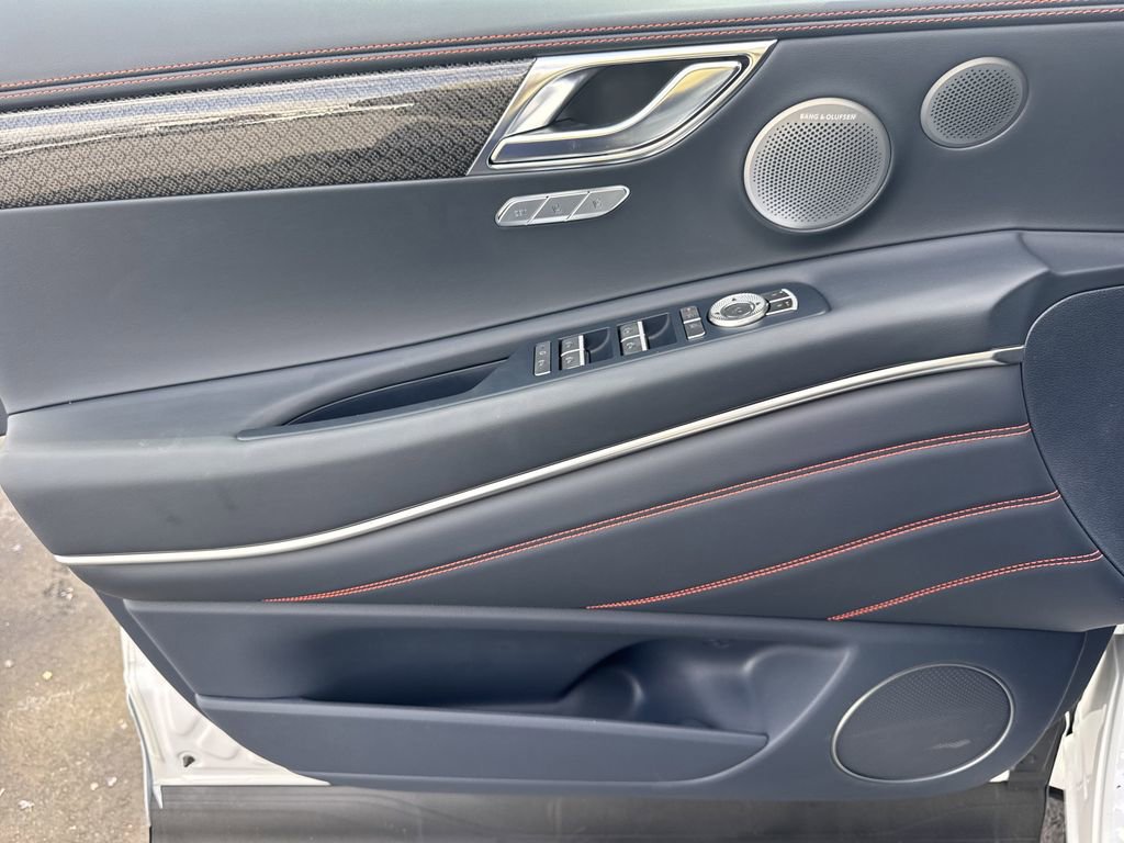 New 2026 Genesis GV80 3.5T e-SC image 10