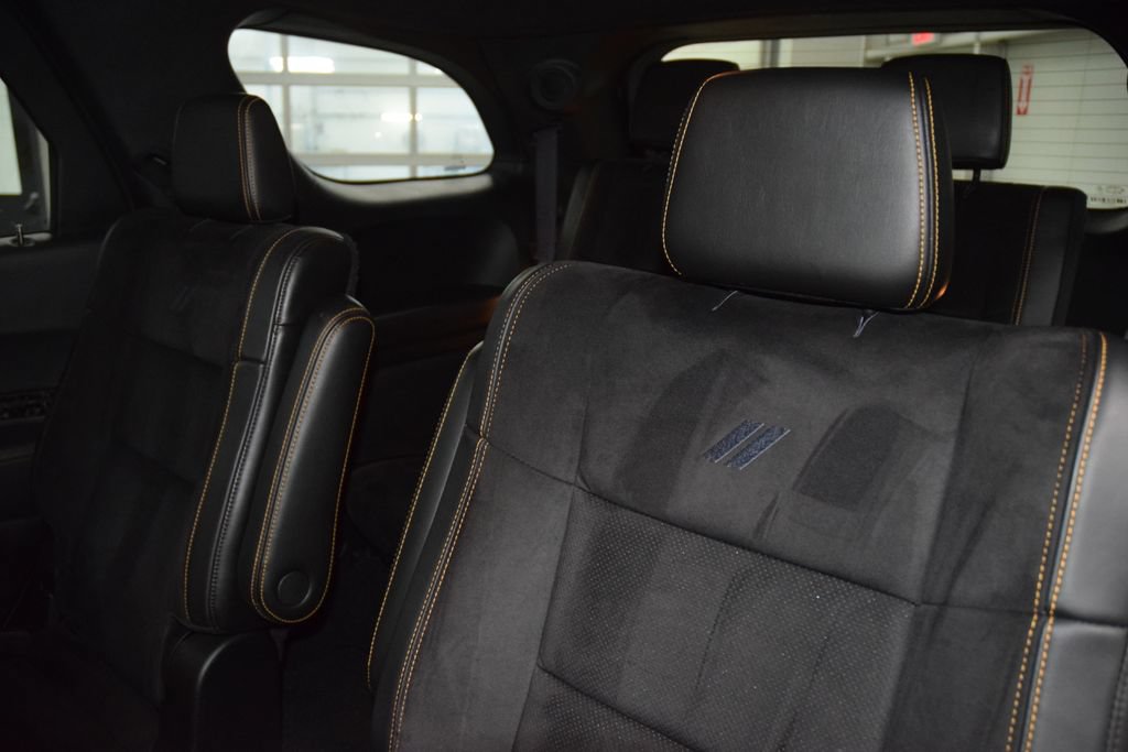Used 2023 Dodge Durango R/T w/ Hemi Orange Plus Package AWD/4WD image 45