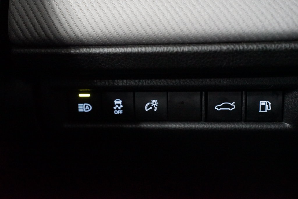 Certified 2025 Toyota Camry SE FWD image 24