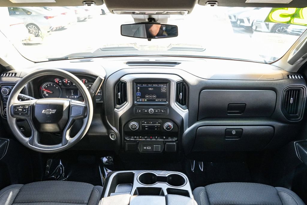 Used 2025 Chevrolet Silverado 1500 Custom Trail Boss AWD/4WD image 13