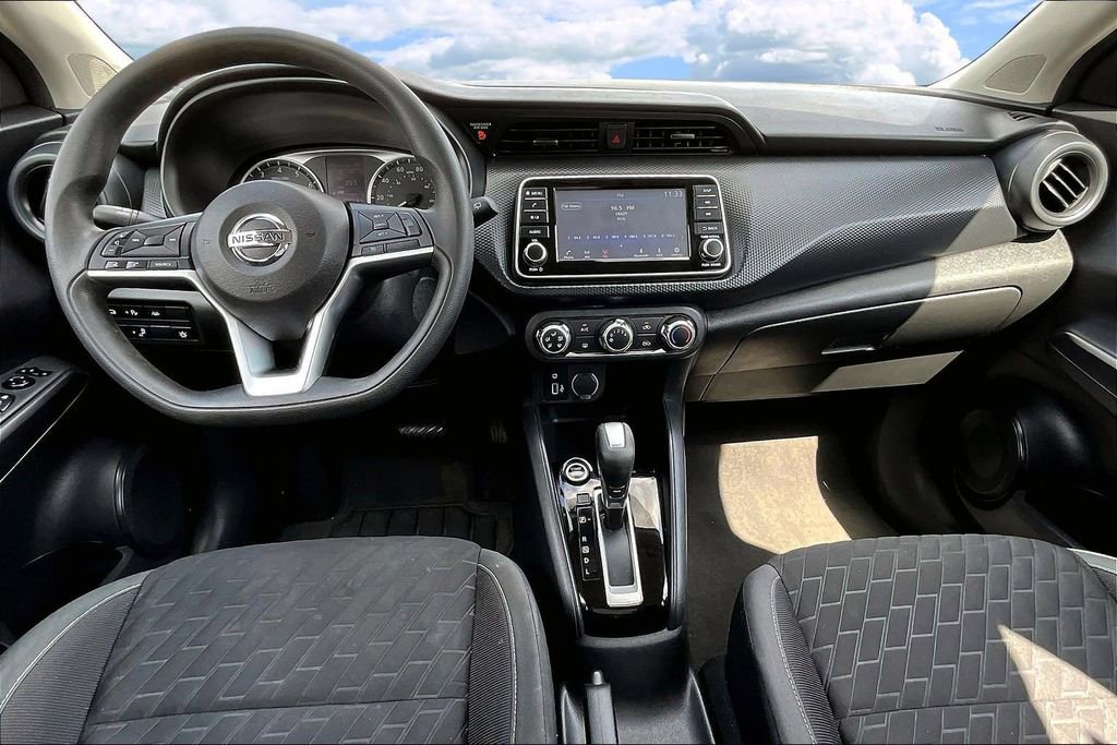 Used 2021 Nissan Kicks S image 9