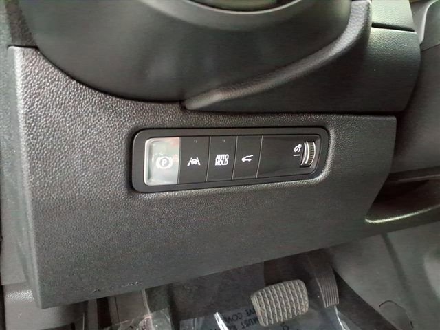 Used 2024 Chevrolet Equinox EV RS image 30