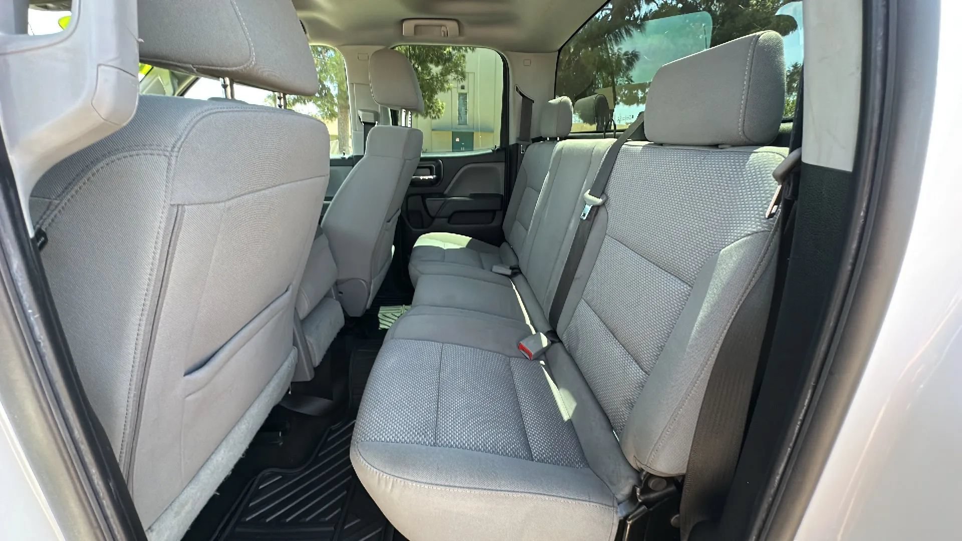 Used 2018 Chevrolet Silverado 2500 W/T RWD image 11