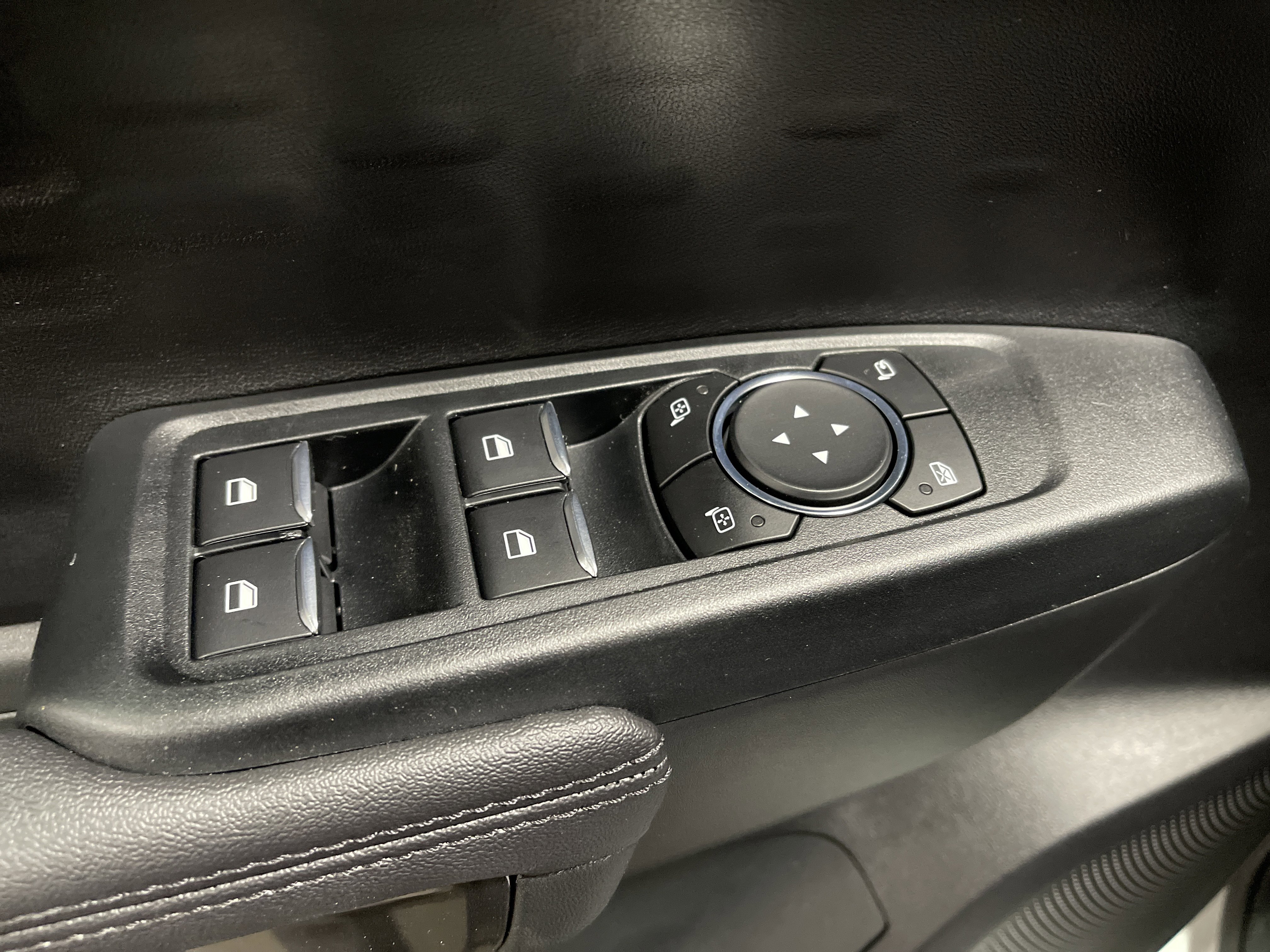 New 2025 Ford Ranger XLT image 11