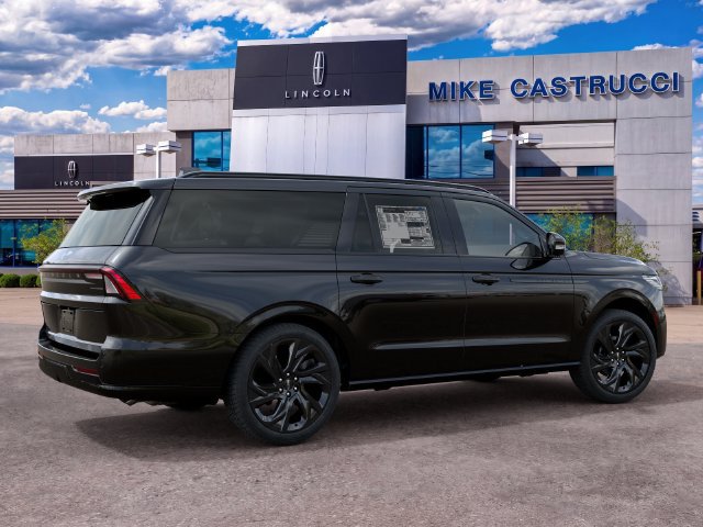 New 2027 Lincoln Navigator L Reserve w/ Jet Appearance Package AWD/4WD image 7