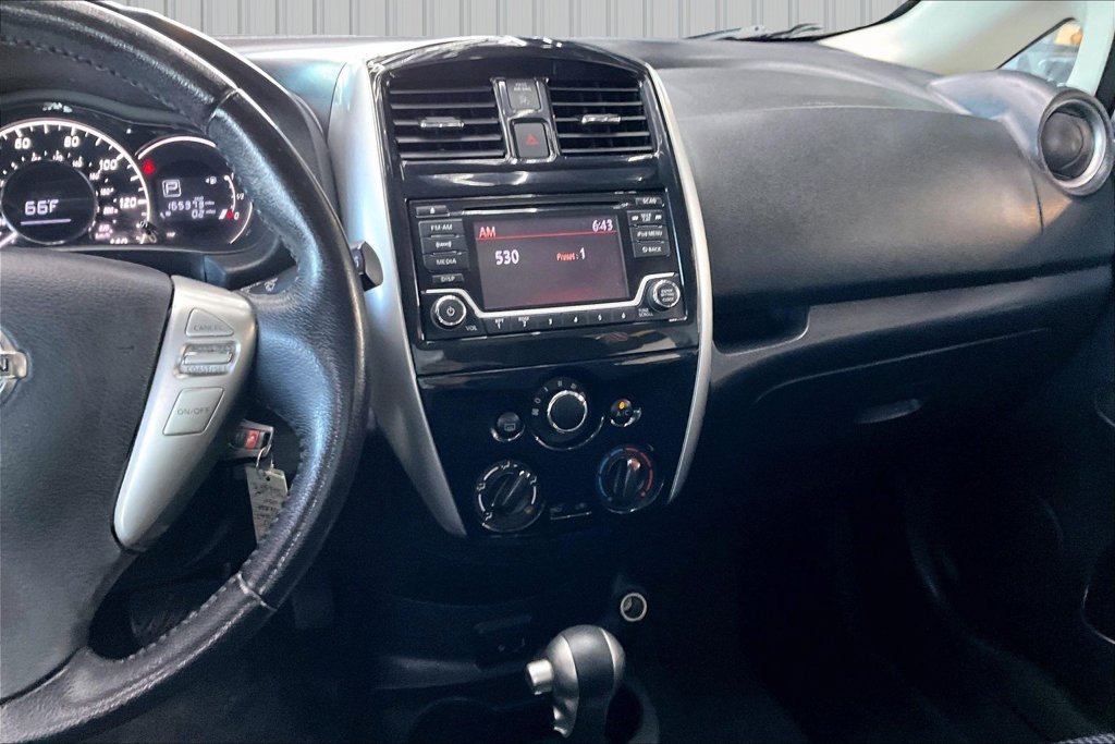 Used 2017 Nissan Versa Note SV FWD image 9