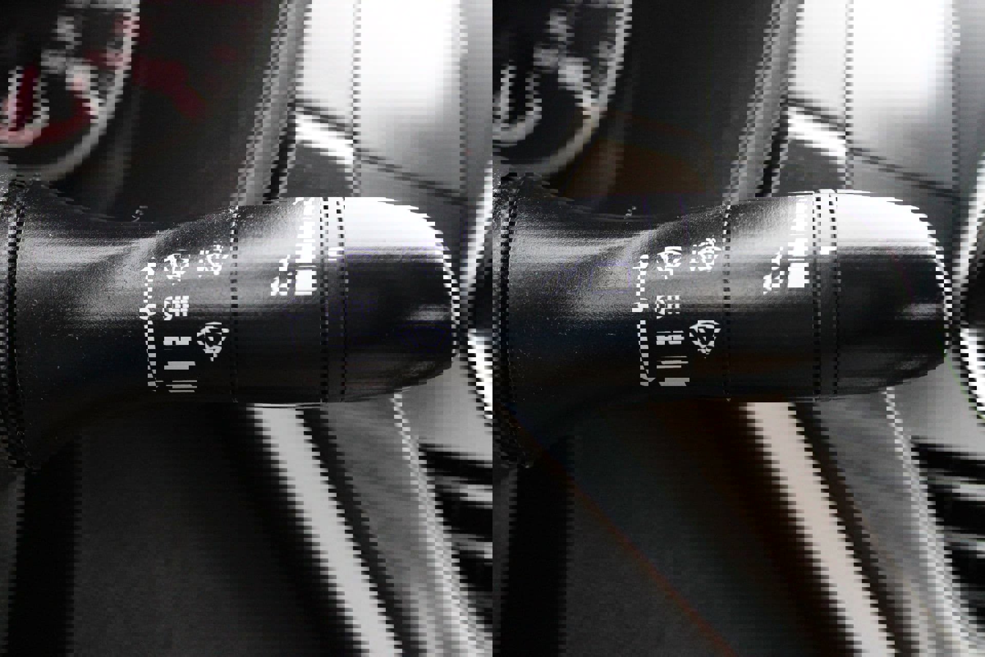 Used 2024 Nissan Altima 2.5 SV image 26