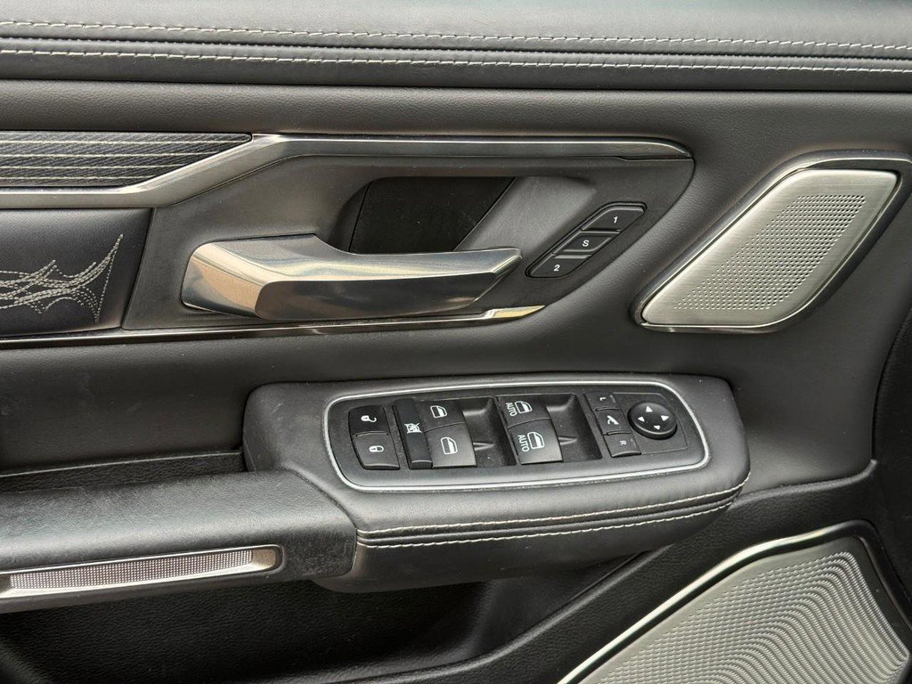 Used 2020 RAM 1500 Limited AWD/4WD image 17