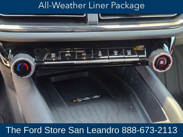 Used 2025 Chevrolet Equinox EV RS FWD image 19
