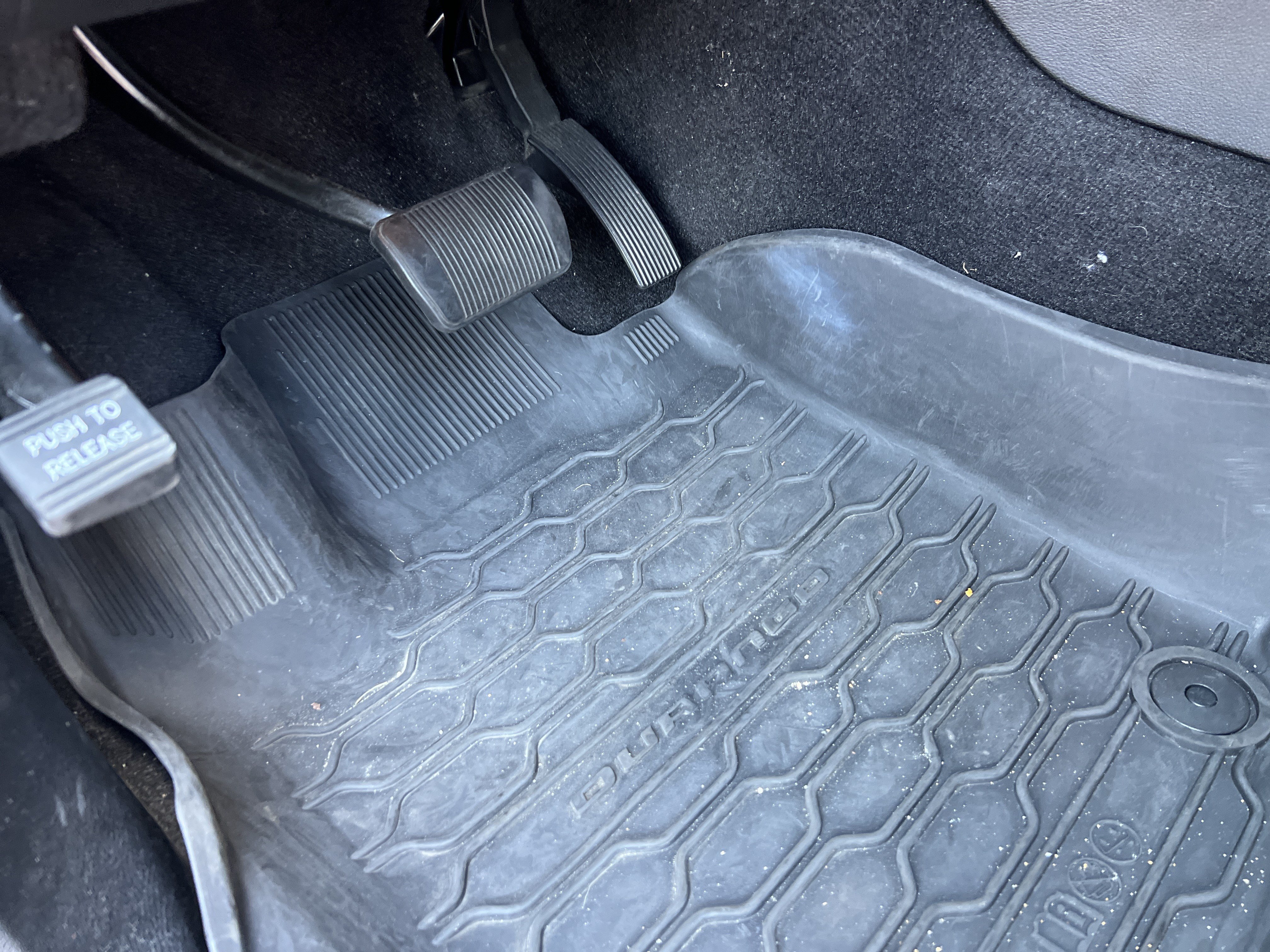 Used 2022 Dodge Durango GT AWD/4WD image 17
