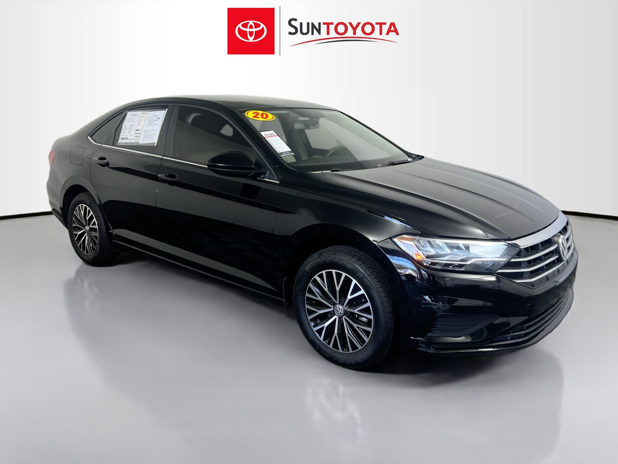Used 2020 Volkswagen Jetta SE image 1