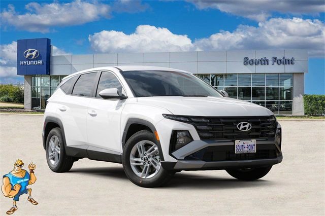 Used 2026 Hyundai Tucson SE image 1