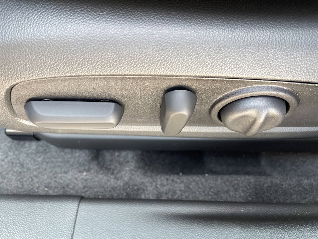 New 2026 Buick Envista Sport Touring w/ Convenience I Package FWD image 11