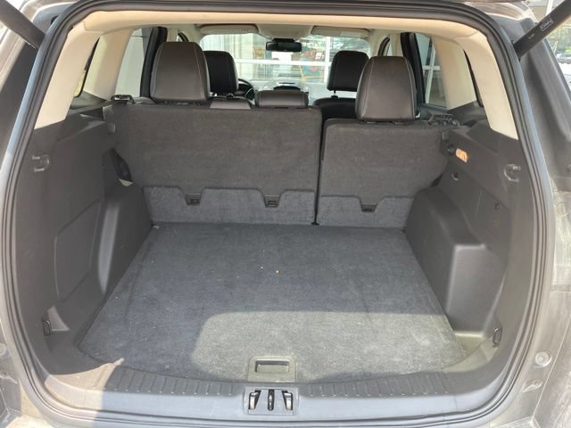 Used 2017 Ford Escape Titanium w/ Equipment Group 301A AWD/4WD image 8