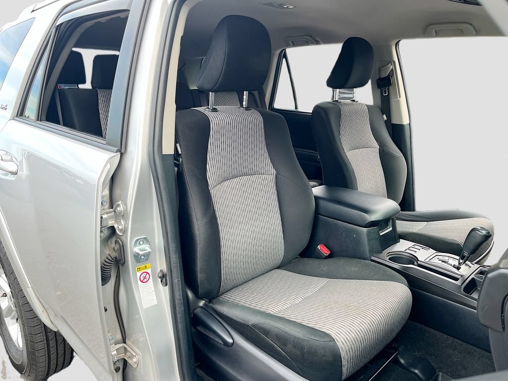 Used 2016 Toyota 4Runner SR5 RWD image 26