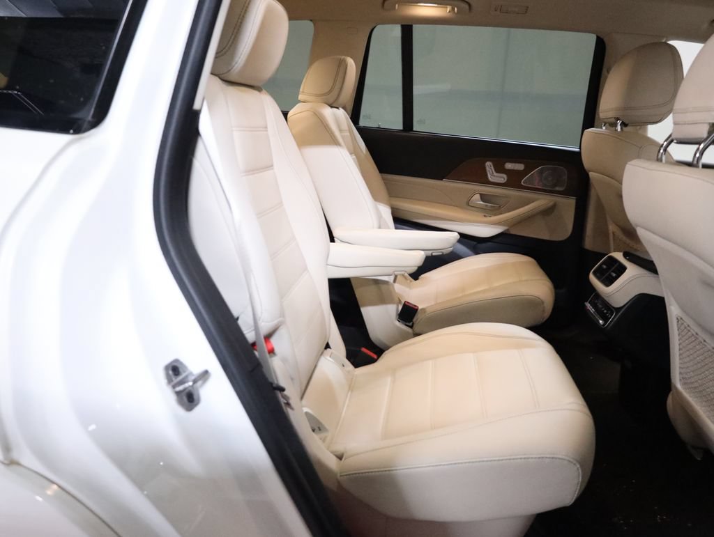 Used 2023 Mercedes-Benz GLS 450 4MATIC w/ AMG Line Exterior image 72