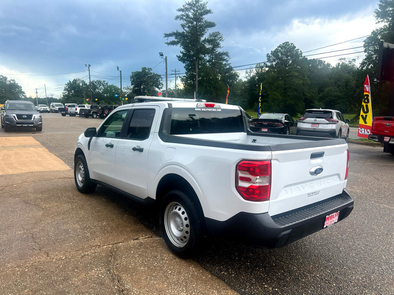 Used 2024 Ford Maverick XL image 9