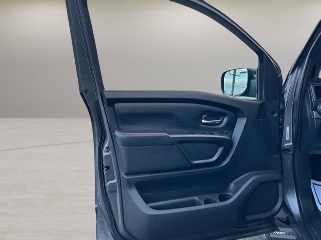 Used 2021 Nissan Titan PRO-4X image 9