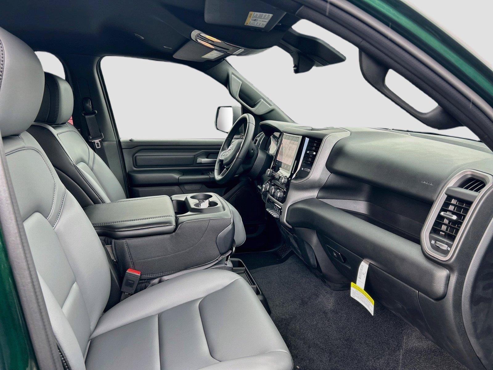 New 2026 RAM 1500 Tradesman AWD/4WD image 29