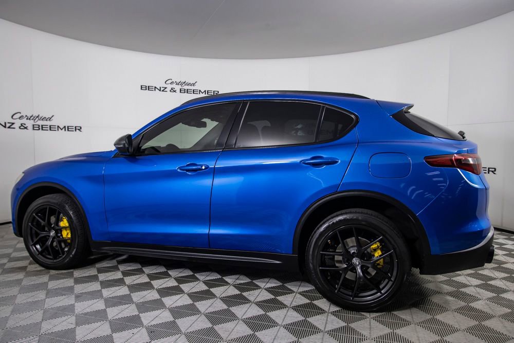 Used 2019 Alfa Romeo Stelvio w/ Nero Edizione RWD image 10